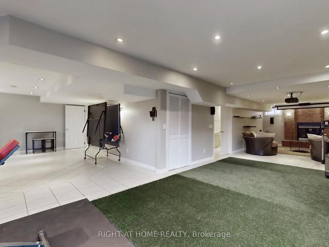 131 Pemberton Rd, House detached with 4 bedrooms, 4 bathrooms and 8 parking in Richmond Hill ON | Image 21