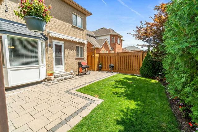 24 Leopard Gate, House detached with 3 bedrooms, 3 bathrooms and 6 parking in Brampton ON | Image 30