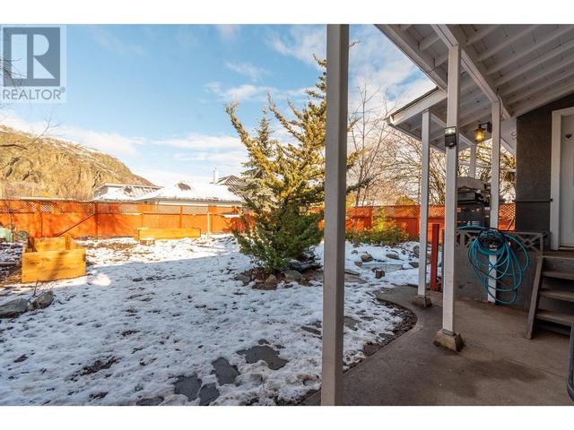 4003 27 Avenue, House detached with 3 bedrooms, 2 bathrooms and 1 parking in Vernon BC | Image 23
