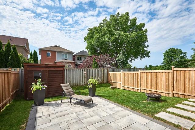 27 Disney Crt, House detached with 4 bedrooms, 3 bathrooms and 6 parking in Whitby ON | Image 29
