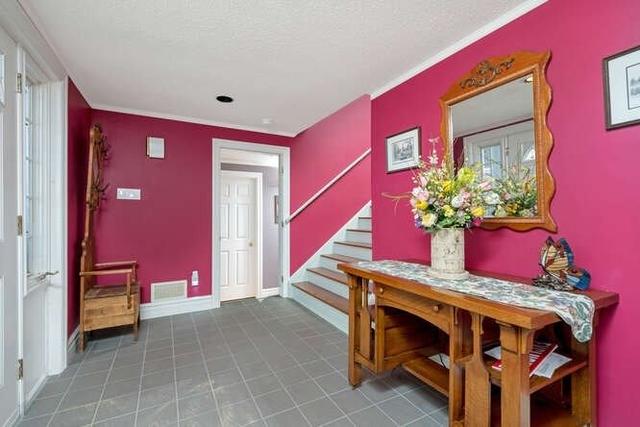 336 Pine St, House detached with 6 bedrooms, 4 bathrooms and 7 parking in Milton ON | Image 38