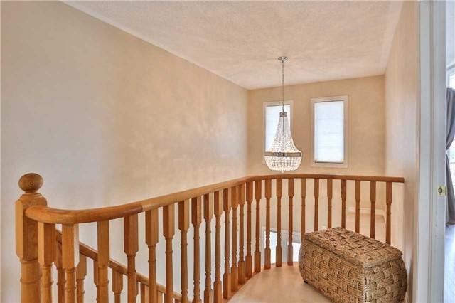 184 Succession Cres, House detached with 4 bedrooms, 4 bathrooms and 2 parking in Barrie ON | Image 9