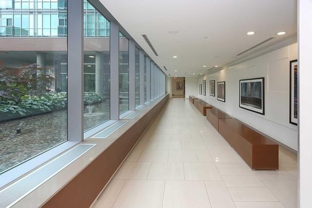 s439 - 112 George St, Condo with 1 bedrooms, 1 bathrooms and 1 parking in Toronto ON | Image 34