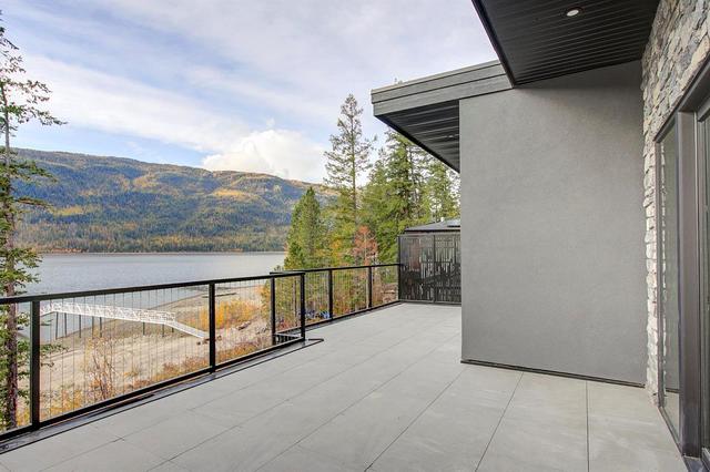 8546 97a Highway, House detached with 5 bedrooms, 3 bathrooms and 4 parking in North Okanagan F BC | Image 31