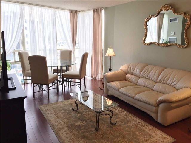 802 - 50 Eglinton Ave W, Condo with 1 bedrooms, 1 bathrooms and 1 parking in Mississauga ON | Image 3