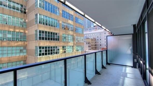 301 - 185 Roehampton Ave, Condo with 1 bedrooms, 1 bathrooms and 0 parking in Toronto ON | Image 8