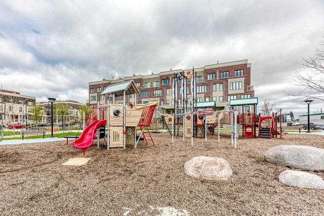 02 - 85 Eastwood Park Gdns, Townhouse with 2 bedrooms, 3 bathrooms and 1 parking in Toronto ON | Image 5