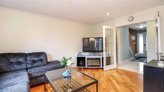 65 Misty St, House semidetached with 3 bedrooms, 2 bathrooms and 3 parking in Kitchener ON | Image 24