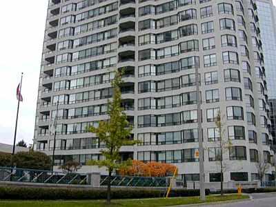 sph1 - 1 Aberfoyle Cres, Condo with 2 bedrooms, 3 bathrooms and 3 parking in Toronto ON | Image 1