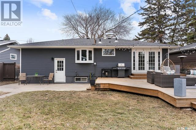 2710 Clarence Avenue S, House detached with 4 bedrooms, 2 bathrooms and null parking in Saskatoon SK | Image 43