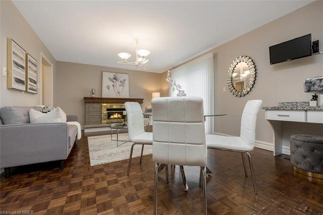 1393 Myron Drive, House detached with 4 bedrooms, 3 bathrooms and 6 parking in Mississauga ON | Image 7