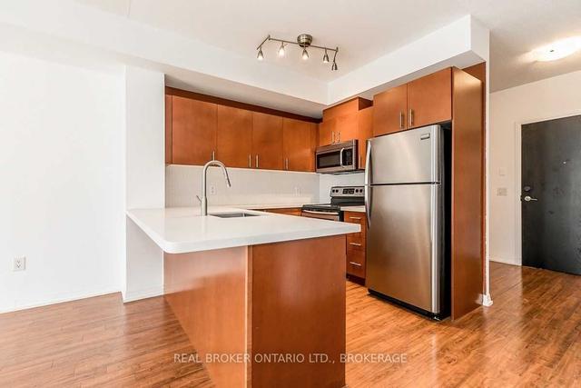 517 - 25 Cole St, Condo with 1 bedrooms, 1 bathrooms and 1 parking in Toronto ON | Image 2