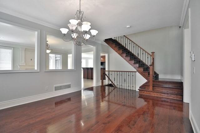 2271 Lyndhurst Dr, House detached with 4 bedrooms, 4 bathrooms and 2 parking in Oakville ON | Image 5