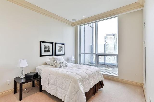 4301 - 763 Bay St, Condo with 4 bedrooms, 4 bathrooms and 4 parking in Toronto ON | Image 13