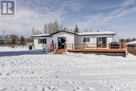 4224 Township Road 300 Townline, House detached with 2 bedrooms, 2 bathrooms and 99 parking in Mountain View County AB | Card Image