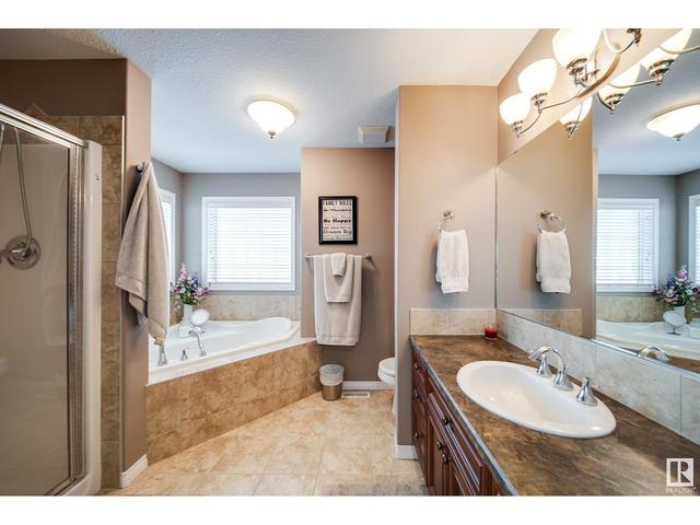 18120 101 St Nw, House detached with 5 bedrooms, 2 bathrooms and 4 parking in Edmonton AB | Image 18