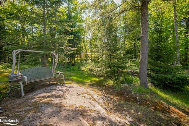 1036 Post Road, House detached with 4 bedrooms, 2 bathrooms and null parking in Bracebridge ON | Image 28