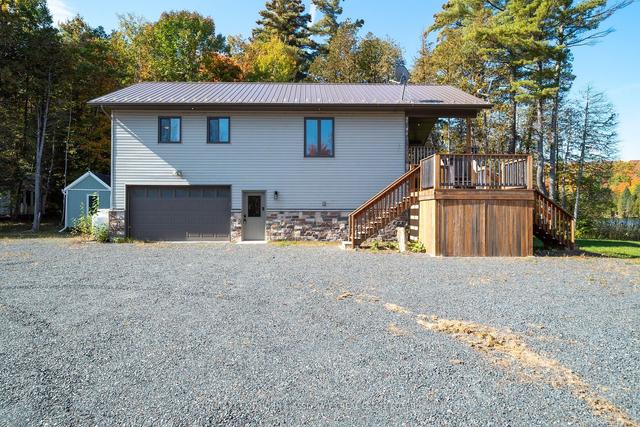 1014 Lyons Gate Lane, House detached with 3 bedrooms, 2 bathrooms and 15 parking in North Frontenac ON | Image 28