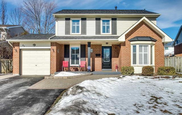 49 Burden Cres, House detached with 3 bedrooms, 3 bathrooms and 5 parking in Ajax ON | Image 1