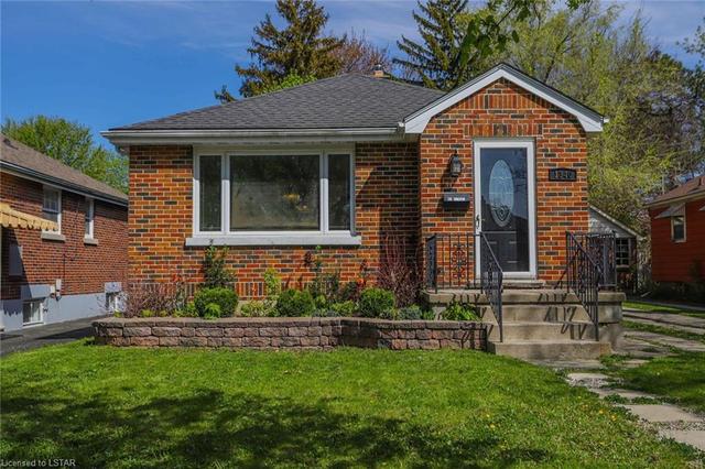 1340 Wilton Avenue, House detached with 2 bedrooms, 2 bathrooms and null parking in London ON | Image 2