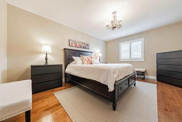 4175 Rawlins Common, House attached with 3 bedrooms, 3 bathrooms and 3 parking in Burlington ON | Image 8