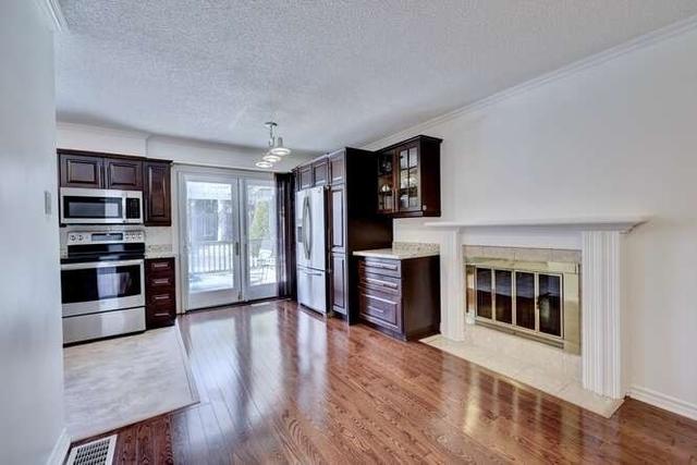 2619 Thorn Lodge Dr, House detached with 4 bedrooms, 4 bathrooms and 4 parking in Mississauga ON | Image 6