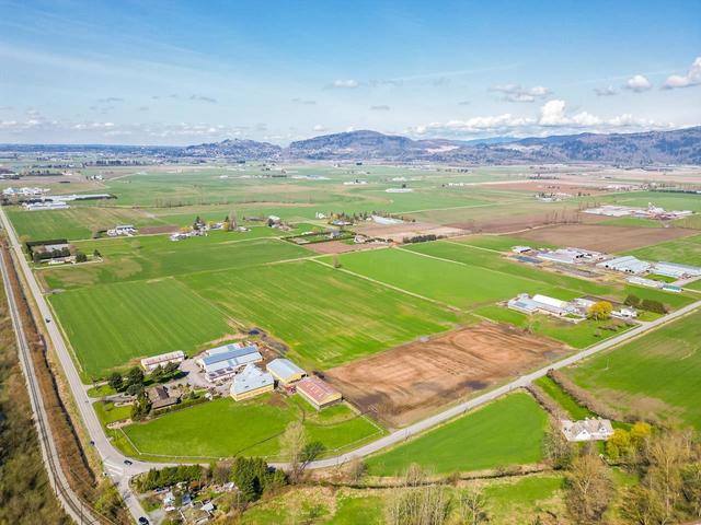 39539 Vye Road, House detached with 6 bedrooms, 3 bathrooms and null parking in Abbotsford BC | Image 12