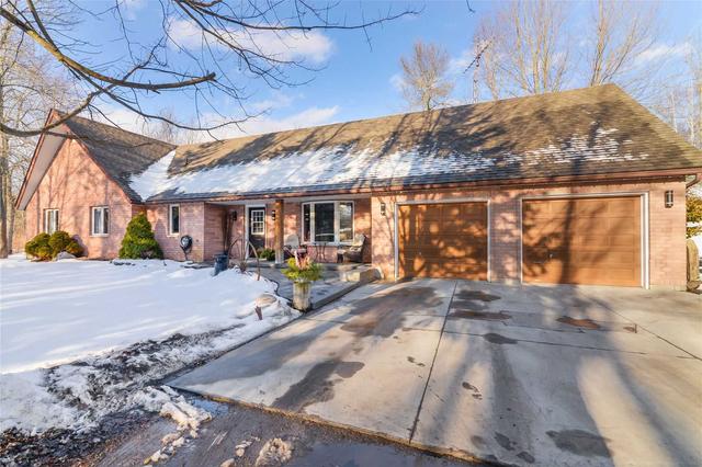330 Gardenville Rd, House detached with 3 bedrooms, 2 bathrooms and 17 parking in Prince Edward County ON | Image 1