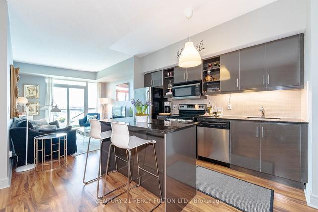 516 - 35 Brian Peck Cres, Condo with 2 bedrooms, 2 bathrooms and 1 parking in Toronto ON | Image 24
