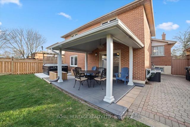3424 Charmaine Hts, House detached with 4 bedrooms, 4 bathrooms and 4 parking in Mississauga ON | Image 33