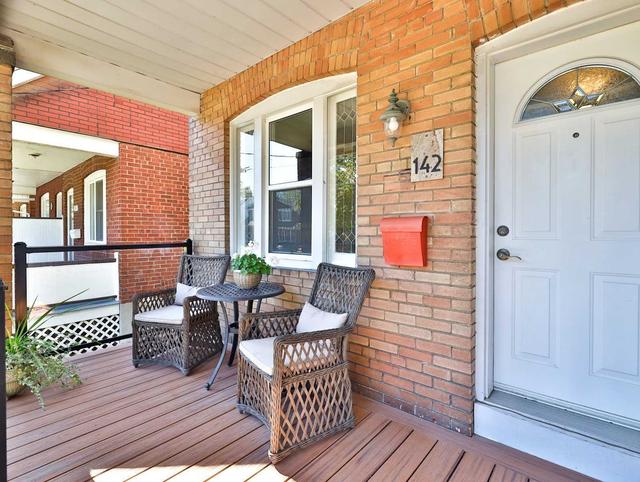 142 Dewhurst Blvd, House semidetached with 2 bedrooms, 1 bathrooms and 1 parking in Toronto ON | Image 12