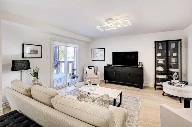 36 Bombay Ave, House detached with 4 bedrooms, 5 bathrooms and 3 parking in Toronto ON | Image 4