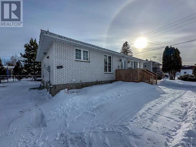 367 Timmins Ave, House detached with 5 bedrooms, 2 bathrooms and null parking in Black River Matheson ON | Image 39