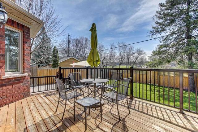 115 Anndale Dr, House detached with 4 bedrooms, 5 bathrooms and 4 parking in Toronto ON | Image 17