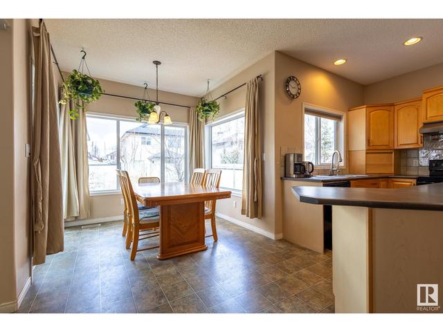 3320 40 Av Nw, House detached with 4 bedrooms, 2 bathrooms and 4 parking in Edmonton AB | Image 20
