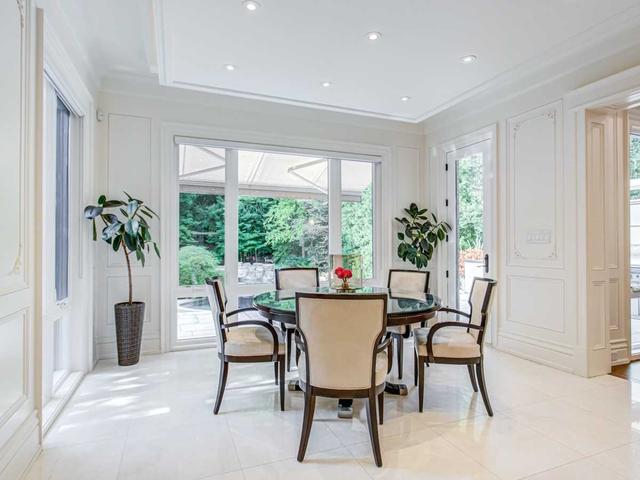 18 Brookfield Rd, House detached with 5 bedrooms, 7 bathrooms and 6 parking in Toronto ON | Image 8
