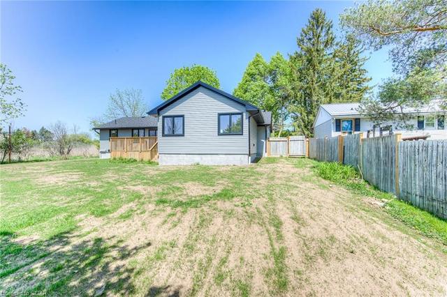 72 Harts Lane W, House detached with 3 bedrooms, 2 bathrooms and 7 parking in Guelph ON | Image 32