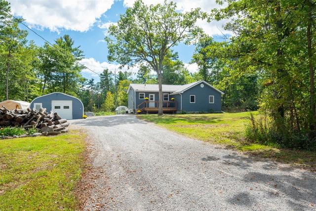 1649 Honey Harbour Rd, House detached with 3 bedrooms, 2 bathrooms and 8 parking in Georgian Bay ON | Image 24