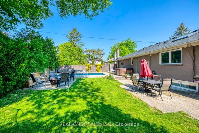 2103 Duncan Rd, House detached with 3 bedrooms, 2 bathrooms and 6 parking in Oakville ON | Image 15
