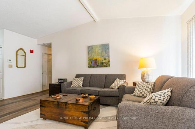 305 - 56 Tripp Blvd, Condo with 2 bedrooms, 2 bathrooms and 1 parking in Quinte West ON | Image 5