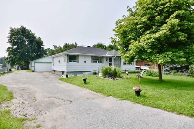 2263 Victoria St, House detached with 3 bedrooms, 1 bathrooms and 8 parking in Innisfil ON | Image 25