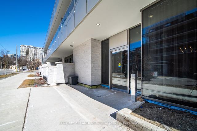 1810 - 75 Canterbury Pl, Condo with 1 bedrooms, 1 bathrooms and 1 parking in Toronto ON | Image 12