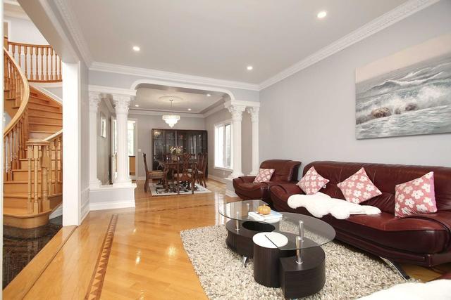 toronto - 17 Partridge Lane, House detached with 4 bedrooms, 5 bathrooms and 11 parking in Toronto ON | Image 33