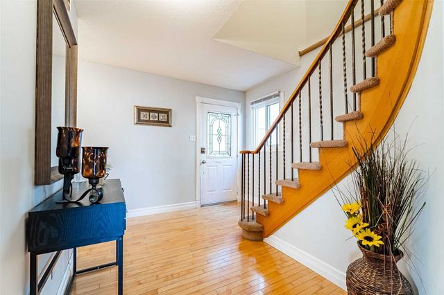 43 Talbot St, House detached with 3 bedrooms, 3 bathrooms and 4 parking in Brampton ON | Image 38