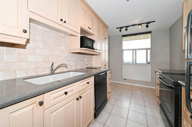603 - 66 Falby Crt, Condo with 2 bedrooms, 2 bathrooms and 1 parking in Ajax ON | Image 6