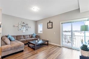 63 Redstone Circle Ne, Home with 3 bedrooms, 2 bathrooms and 2 parking in Calgary AB | Image 8
