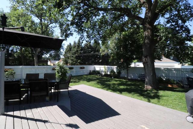 1036 14th Street S, House detached with 3 bedrooms, 2 bathrooms and 5 parking in Lethbridge AB | Image 39
