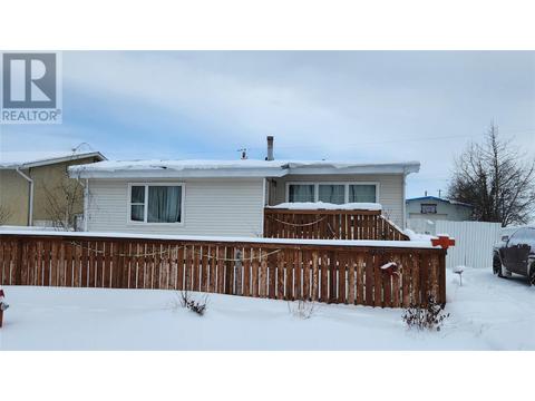 4924 50 Avenue, House detached with 4 bedrooms, 1 bathrooms and 2 parking in Pouce Coupe BC | Card Image