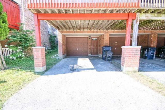 69 Coyote Cres, House attached with 3 bedrooms, 3 bathrooms and 2 parking in Toronto ON | Image 18