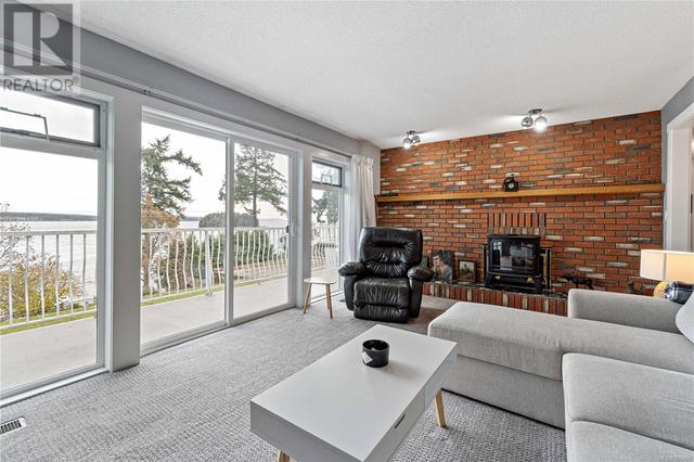 1424 Seaspray Blvd, House detached with 5 bedrooms, 3 bathrooms and 5 parking in Nanaimo A BC | Image 27